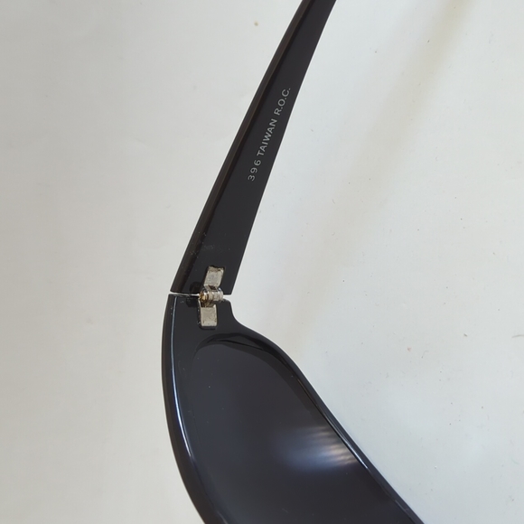 NWOT TrueVintage Large Wrap Biker style super dark smoke mirror lens sunglasses - Picture 4 of 7